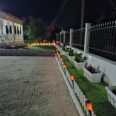 Aurora Дом отдыха Nea Kallikrateia